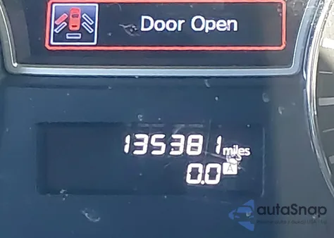 2014 Nissan Pathfinder Sv z USA, uszkodzony, nr VIN 5N1AR2MN8EC622083